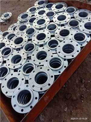 年產(chǎn)值82．4萬元，拉刀制造的年費用3．376萬元