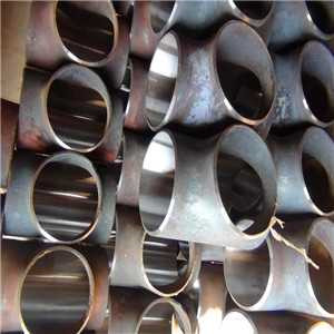 對管道進行防腐是十分必要的。